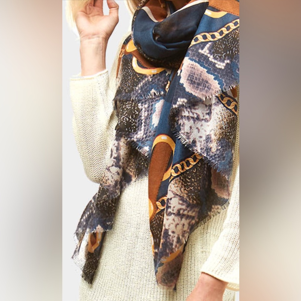 Patterned Scarf - Picture 2 of 3